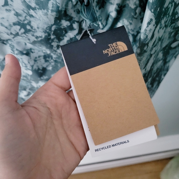 NWT New with Tags North Face Womens Womans Alta Vista Dark Sage Rain Jacket - Picture 8 of 14